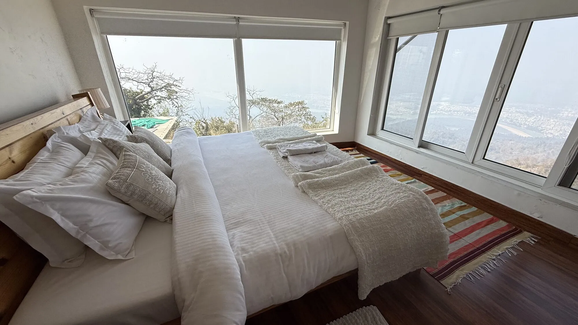 Master bedroom at Earthship Homestay